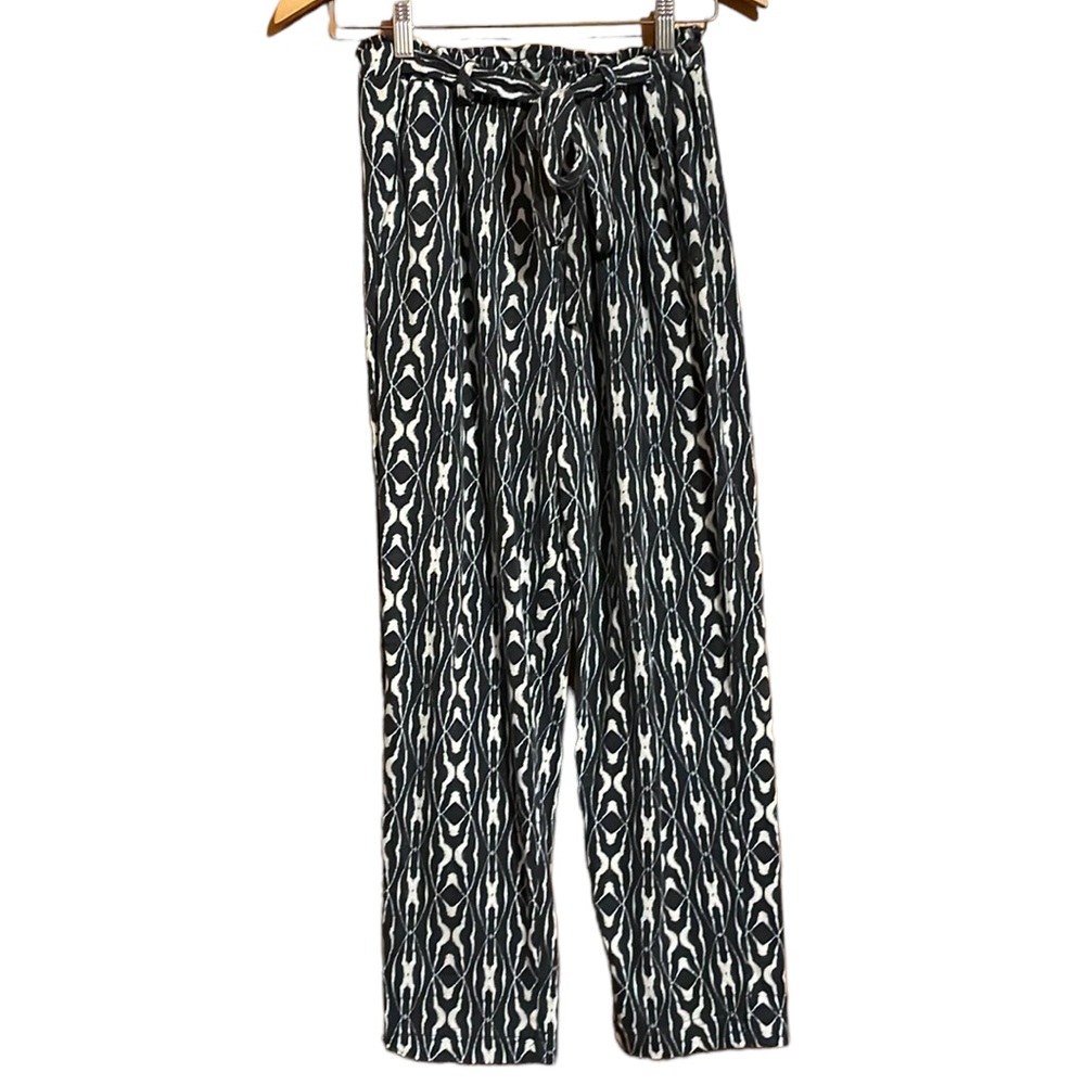 •LARK & GREY•NAVY & WHIT BOHO ABSTRACT PAPER BAG HIGH WAISTED PANTS SIZE MEDIUM